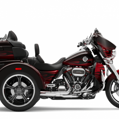 Moto Harley-Davidson CVO Tri Glide 2022